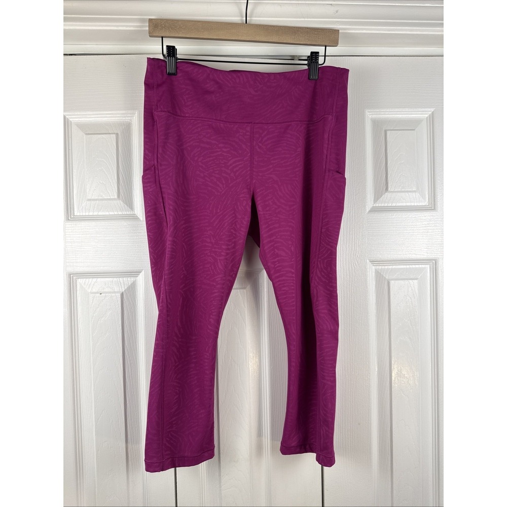 Athleta Leggings‎ Women's Large Ultimate Capri Stash Pocket Pink Design